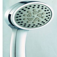 太阳能配套产品电伴热带 守护冬季能源供应的隐形卫士